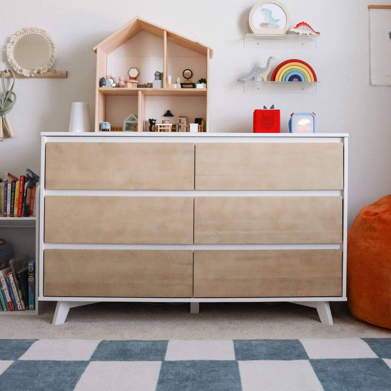 Max and Lily Scandinavian 6-Drawer Dresser in White and Blonde