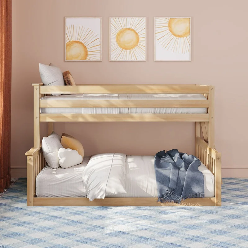 Max and Lily Twin Over Full Low Bunk Bed in Blonde - front-facing room scene showing the twin top bunk over the wider full lower bunk styled with sun prints and a plaid rug.