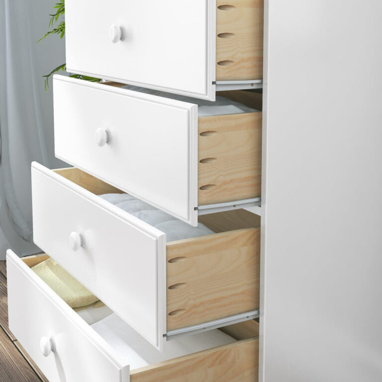 Max Lily Classic 5 Drawer Dresser White Drawer Construction Max & Lily Classic 5 Drawer Dresser in White - close-up of the drawers pulled open revealing natural wood drawer boxes.