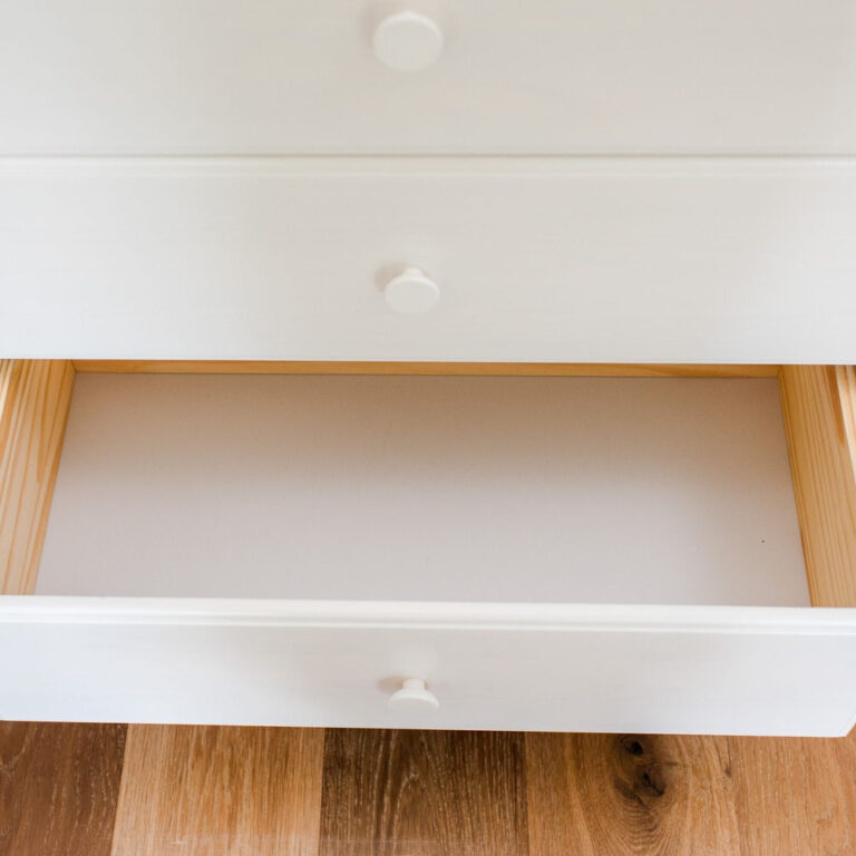 Max Lily Classic 6 Drawer Dresser White Drawer Detail Max & Lily Classic 6 Drawer Dresser in White - close-up of an open drawer revealing the natural pine interior.