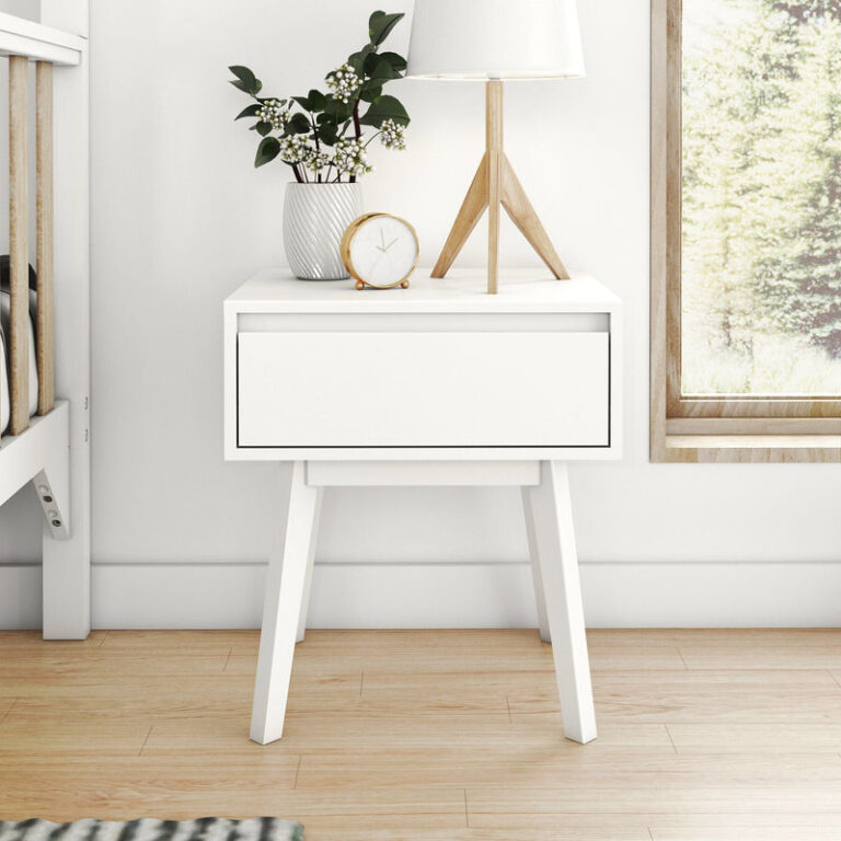 Max and Lily Scandinavian Nightstand in solid wood - view 6