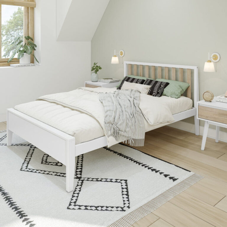 Max and Lily Scandinavian Full Bed in solid wood - view 2