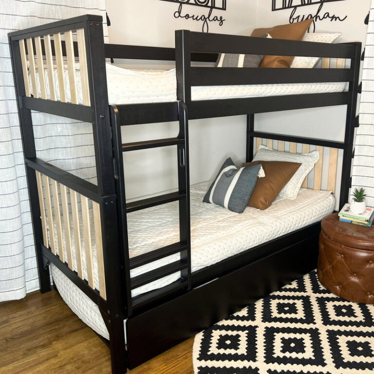 max-and-lily-scandinavian-twin-over-twin-bunk-bed-with-trundle-4 Max and Lily Scandinavian Twin Over Twin Bunk Bed With Trundle in solid wood - view 4