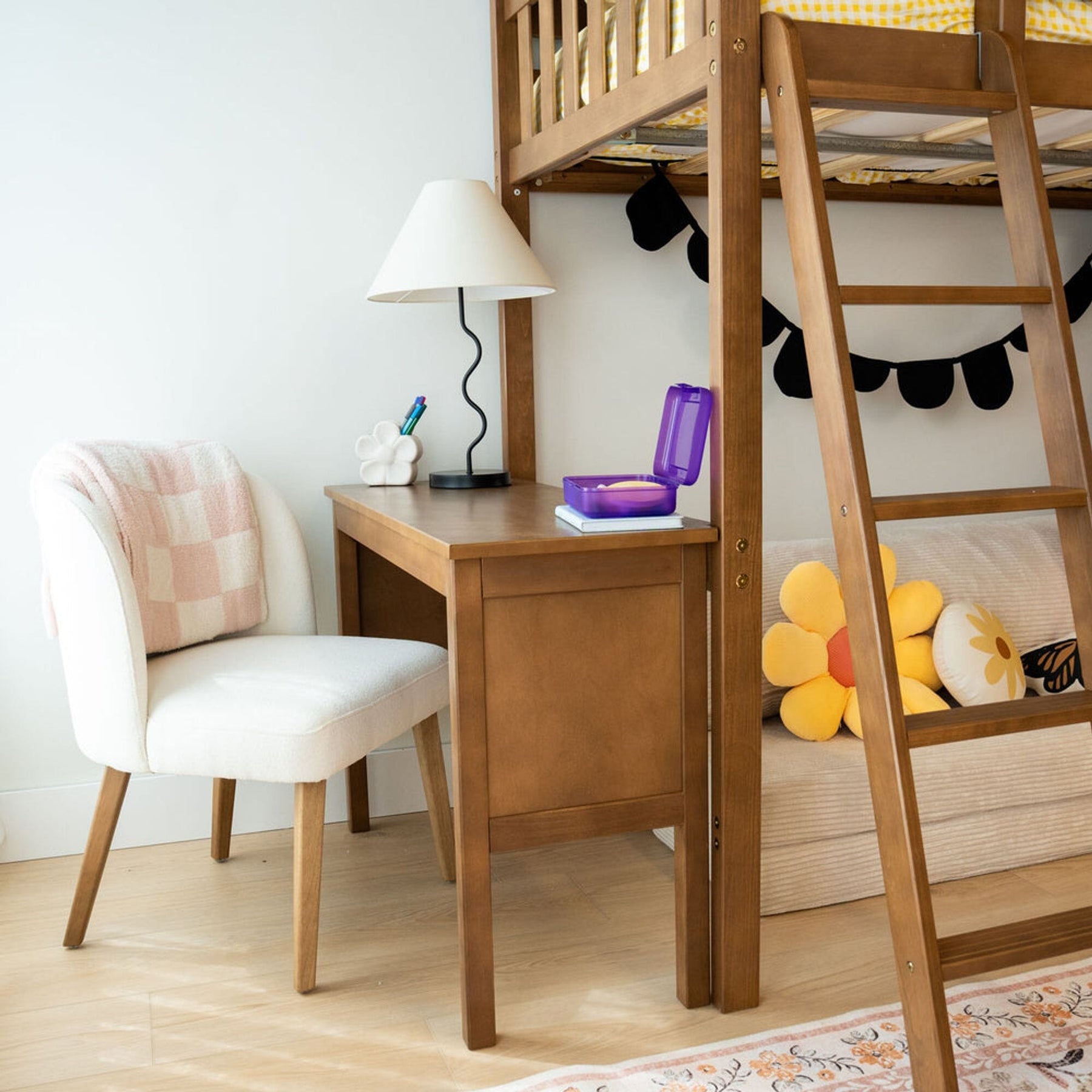 Max and Lily Desk for Twin High Loft Bed – detail
