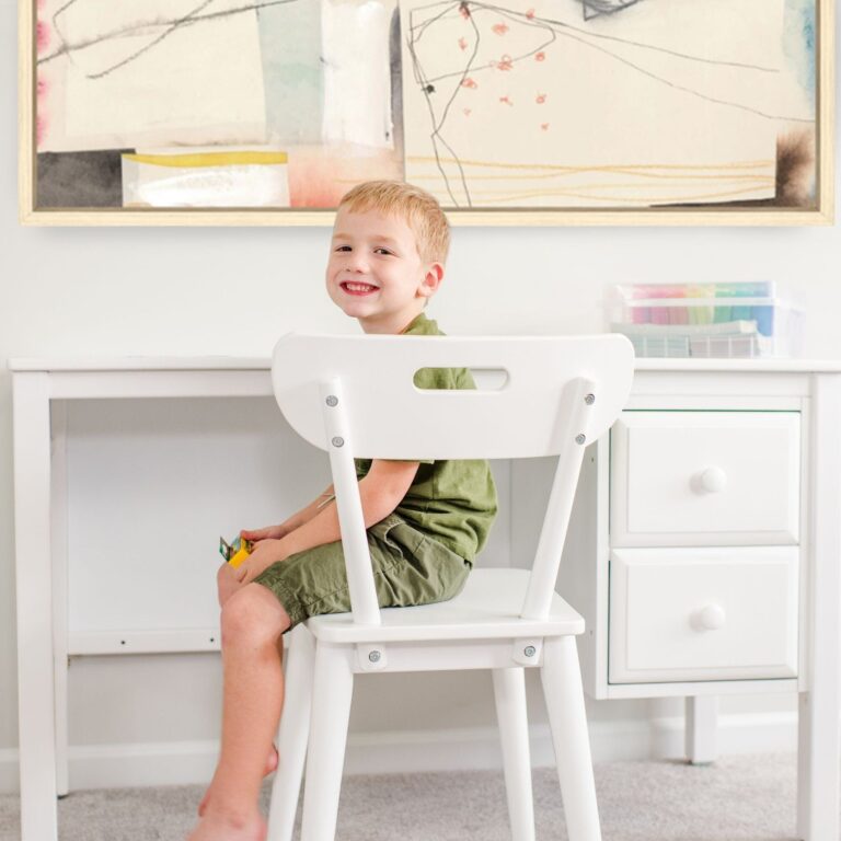 Maxtrix Large 2 Drawer Desk in White