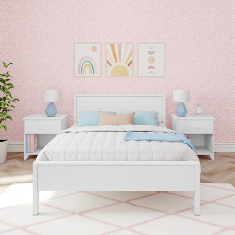 Max and Lily Full Panel Bed - Thumbnail Image 3