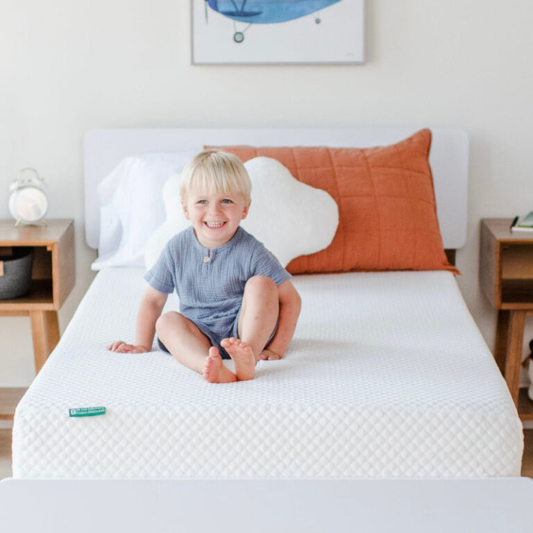 Max and Lily 8-Inch Twin Memory Foam Mattress - Thumbnail Image 6