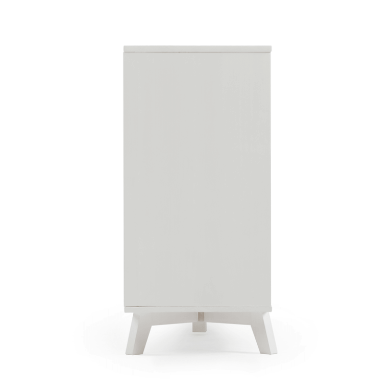 Max and Lily Scandinavian 3-Drawer Dresser in White