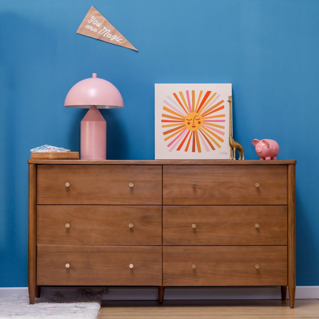 Max and Lily Hudson 6 Drawer Dresser in Pecan - room scene.