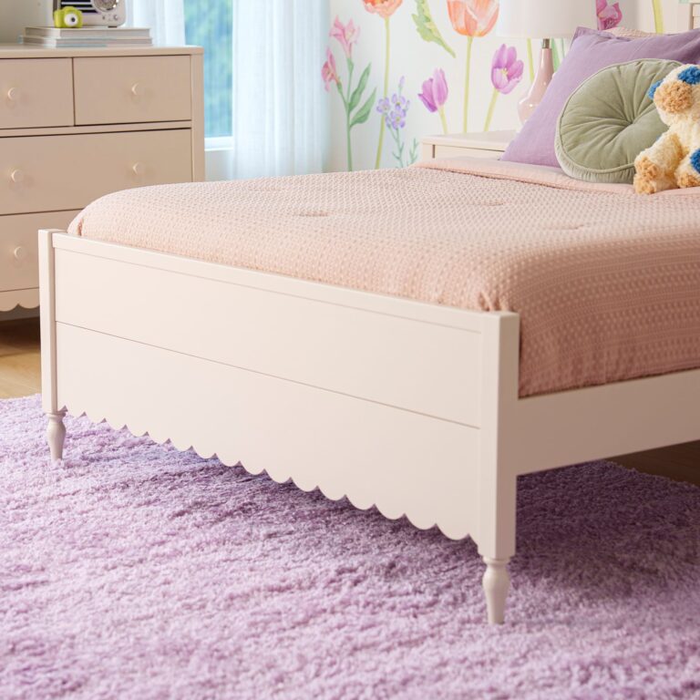 Max and Lily Charlotte Full Bed - Thumbnail Image 19