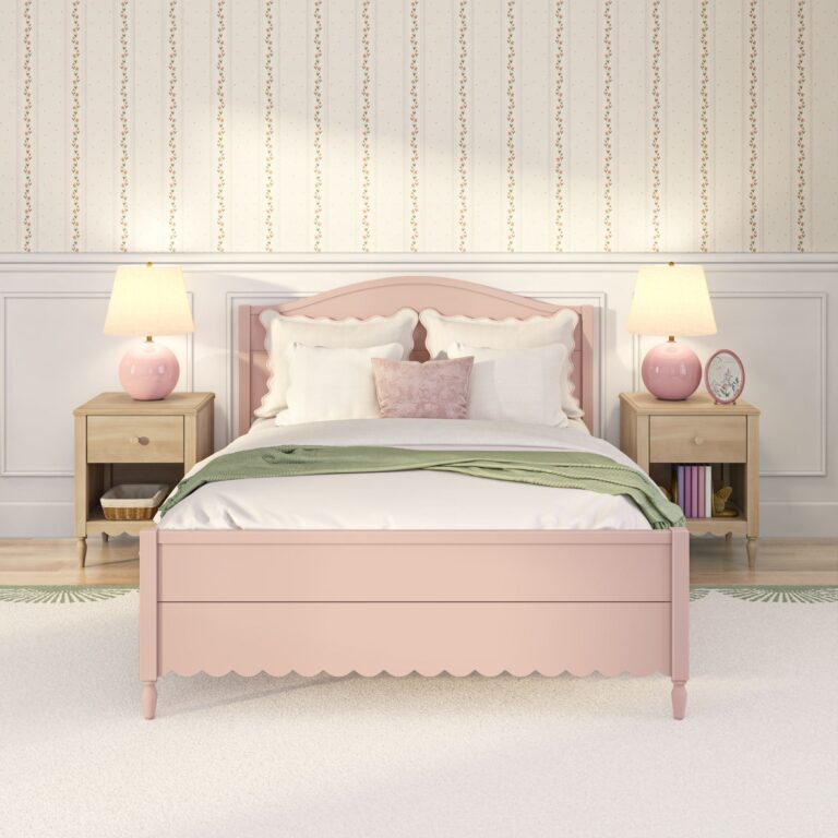 Max and Lily Charlotte Full Bed - Thumbnail Image 3