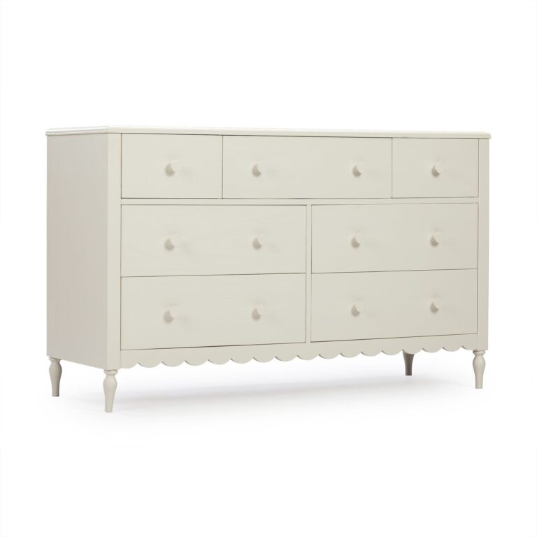 Max and Lily Charlotte 7-Drawer Dresser - Thumbnail Image 15