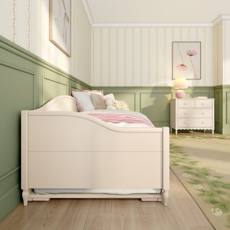 Max and Lily Charlotte Daybed With Trundle - Thumbnail Image 17